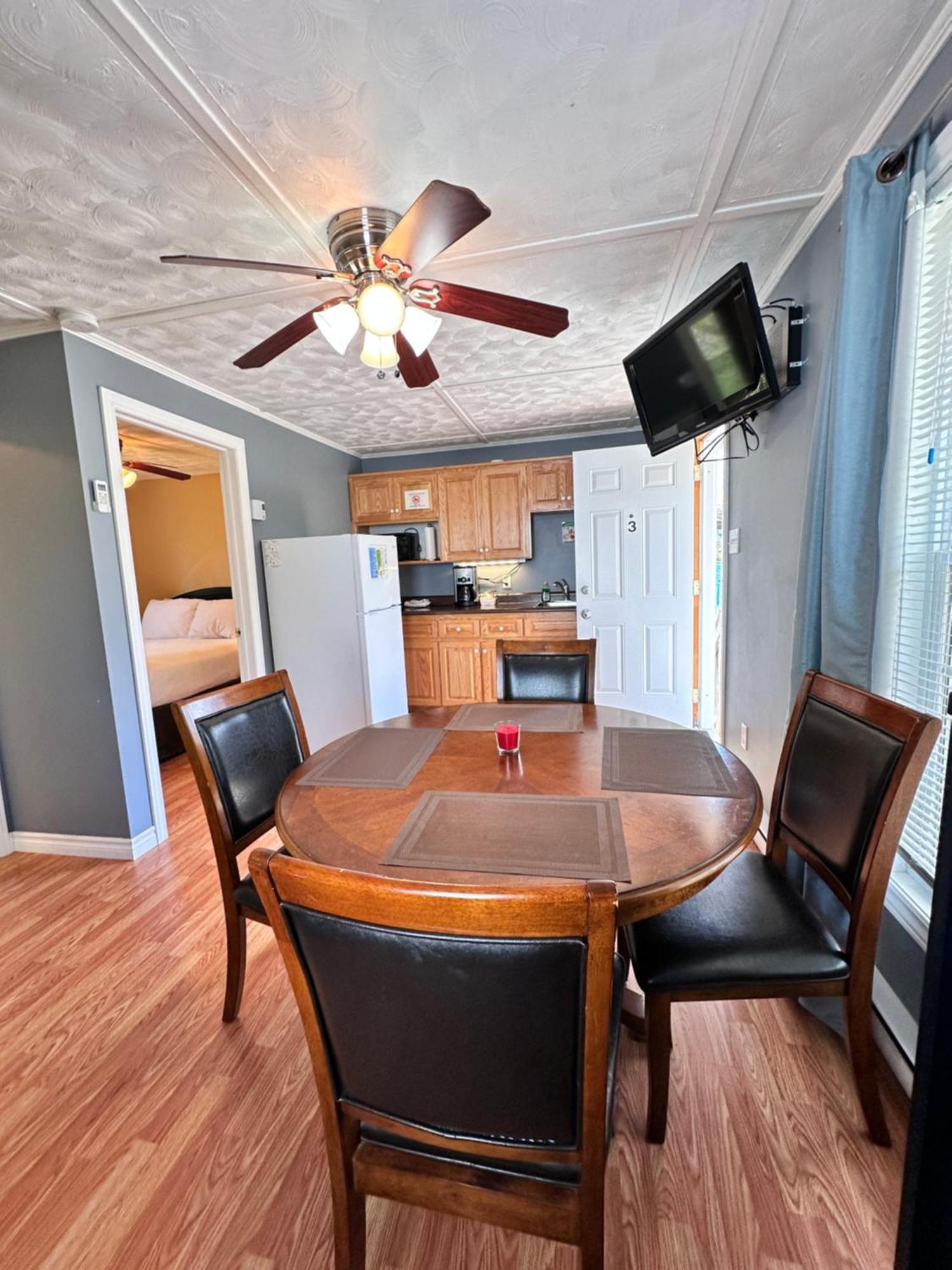 Skyline Cabins Ingonish Extérieur photo